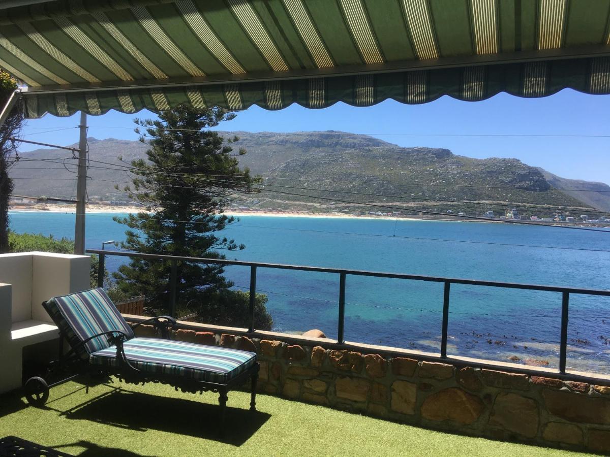 Tides Fish Hoek Apartment